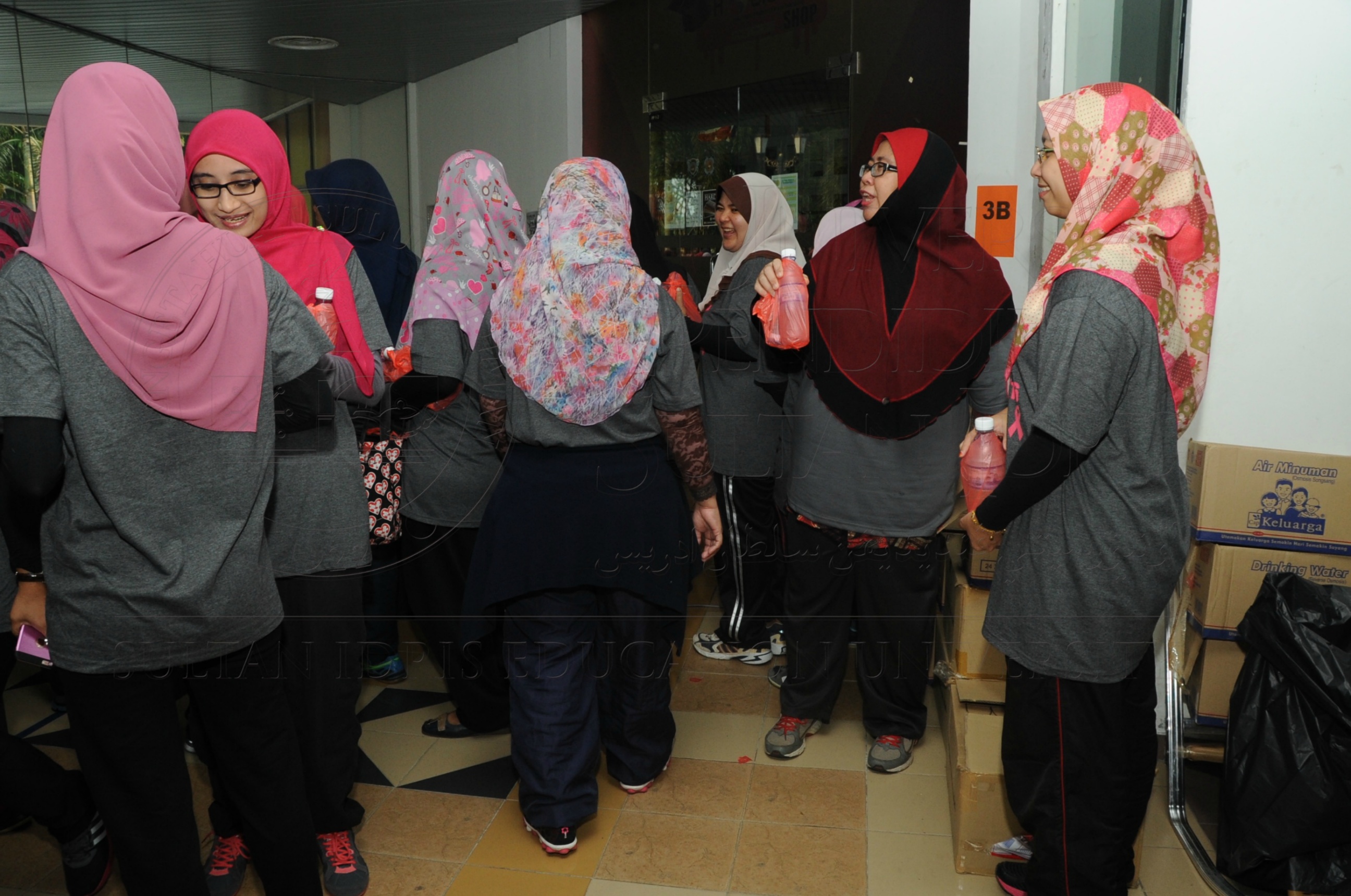 PRO 16 69 Karnival Pewaris 2016   UPSIHAS 8158